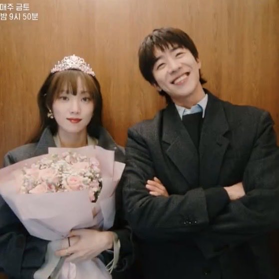 bibloveee's tweet photo. AHHHHHHH CUTIESSSSSS!!! HAPPY CHANRAN DAAAAAYYYY!!! #InYourRadiantSeason https://t.co/6PFECRMCUu