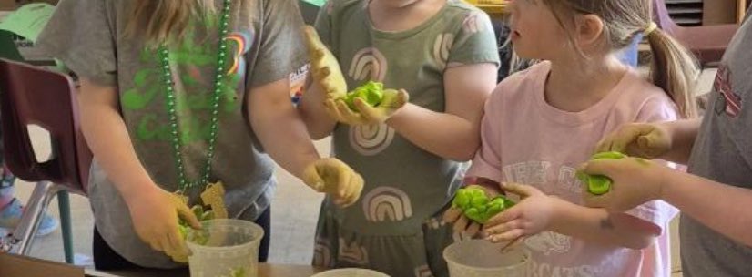 TDSB_ExtendedDayProgram tweet media