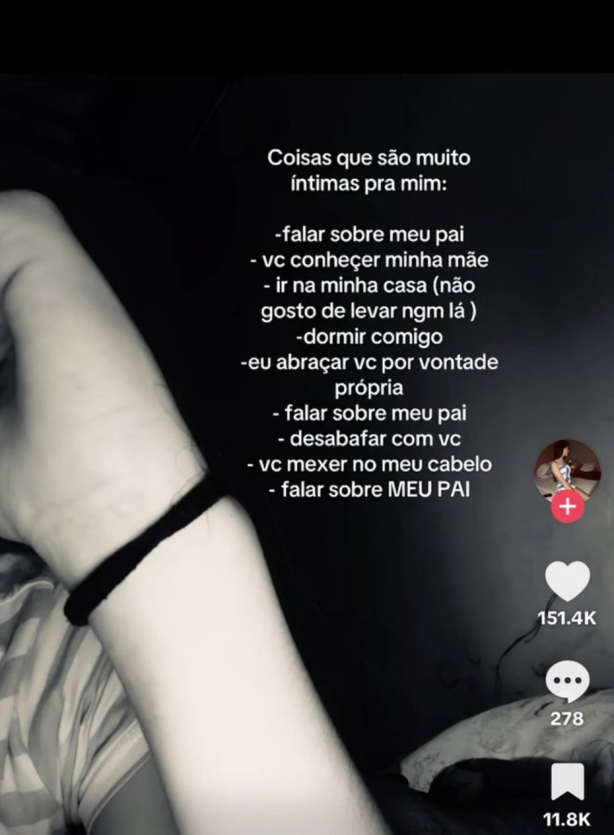 Tiktok fora de contexto tweet media