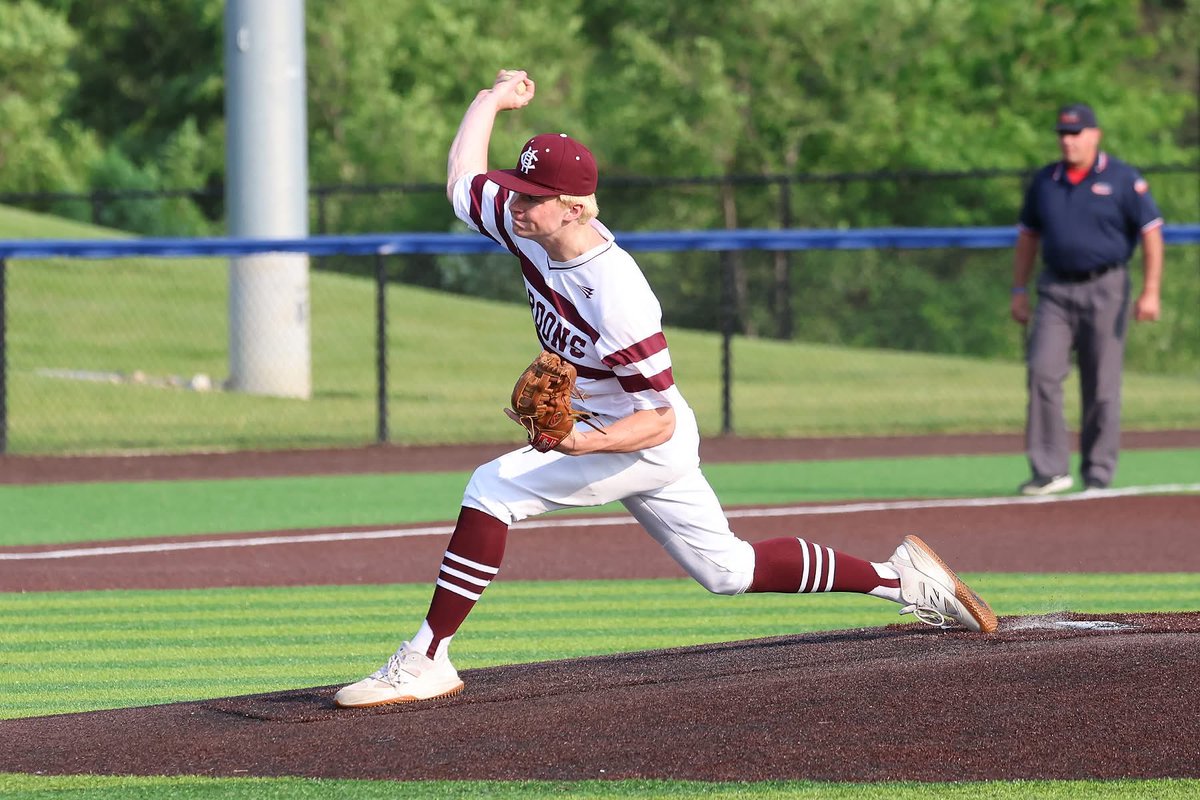 Maroons Baseball tweet media