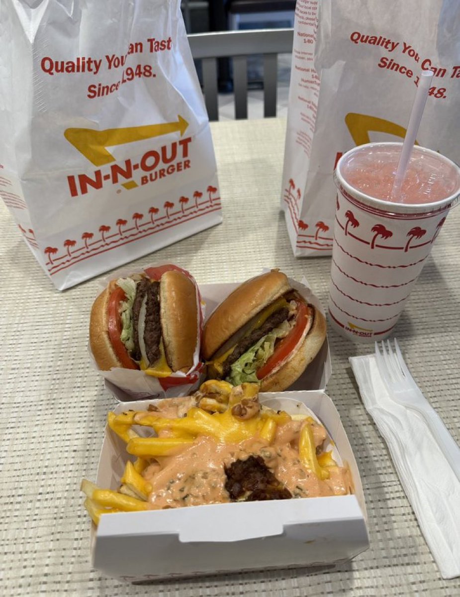 Nile the retired Culé tweet media