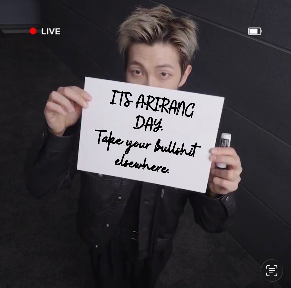 Liv⁷ met hobi | ㉧㉣㉣ | ❤️🤍 tweet media