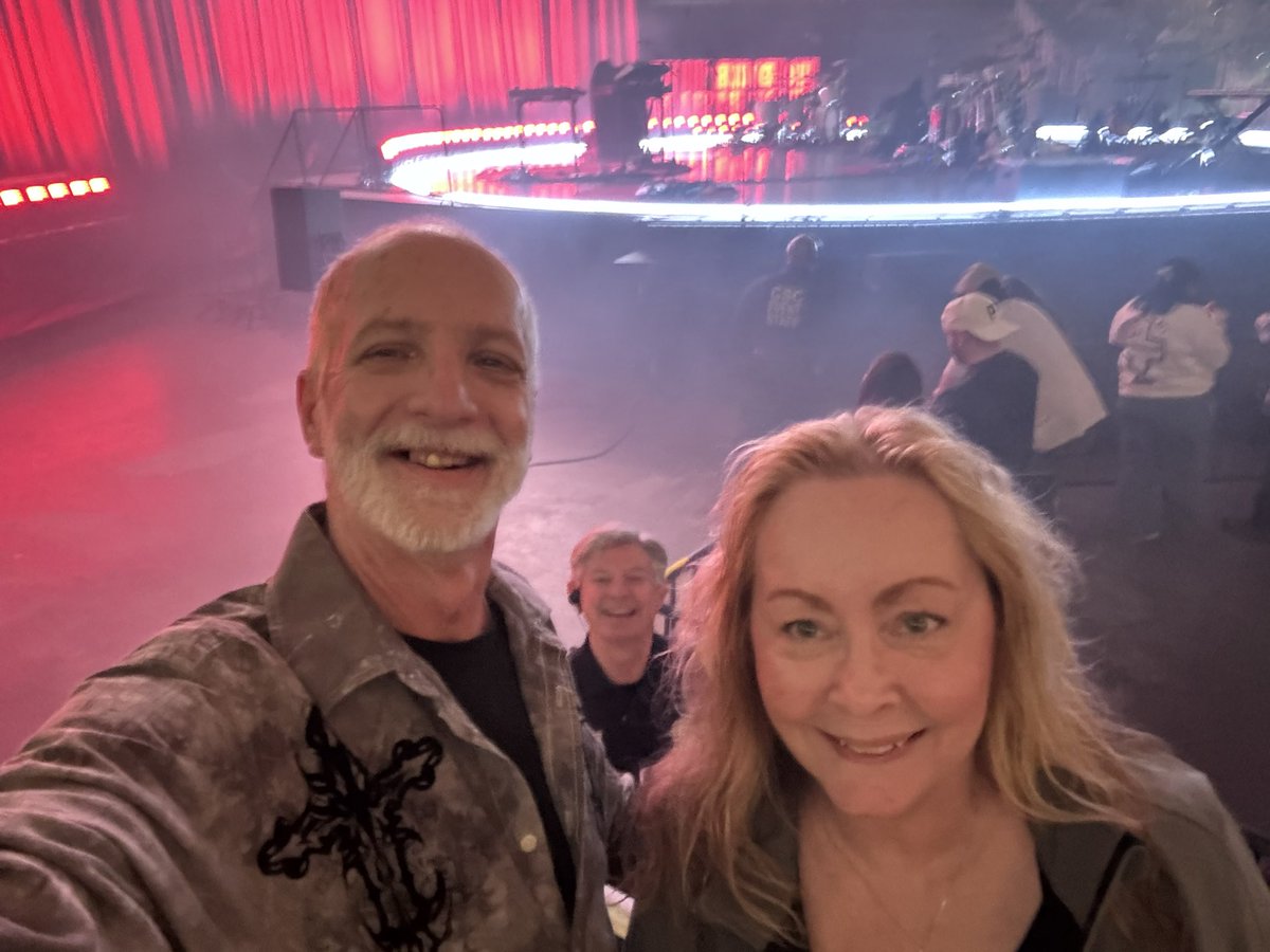 Colts Caveman tweet media