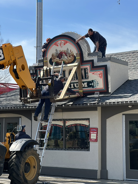 Carowinds tweet media