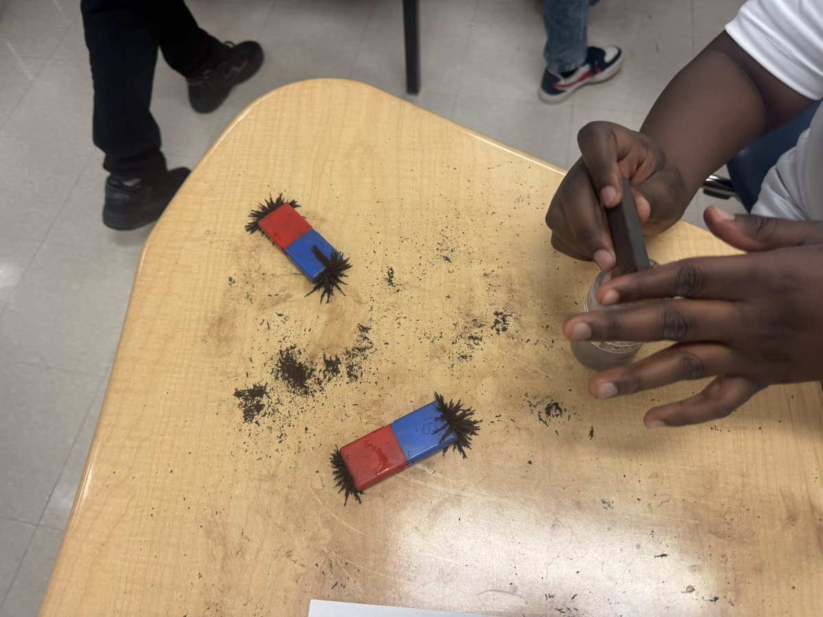 Ms. Bervine ✨ tweet media