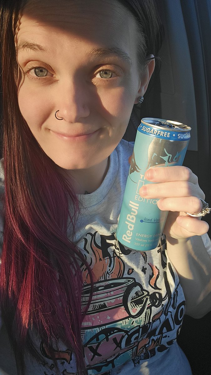 PintSizedMomma tweet media