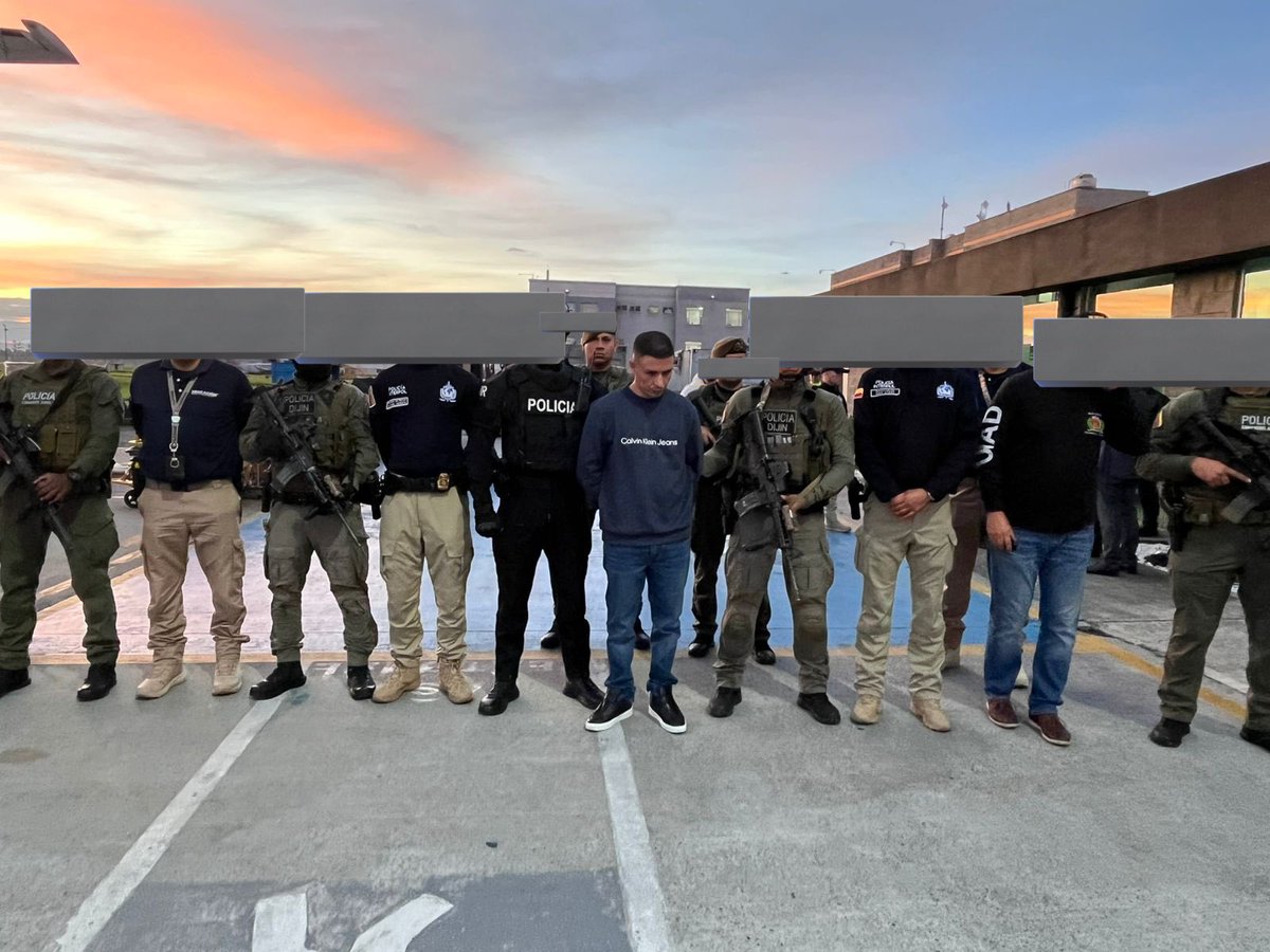 NotiMundo tweet media