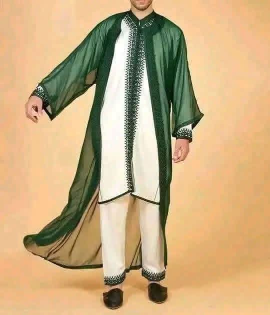 pavarotti tweet media