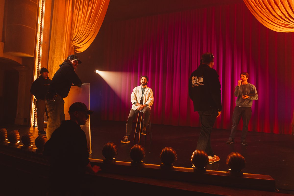 josh groban tweet media