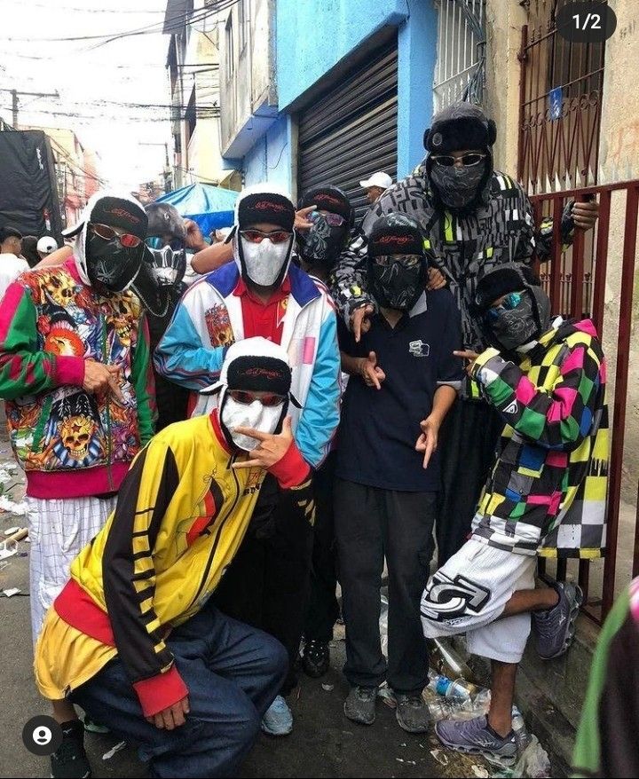 anonymous tweet media