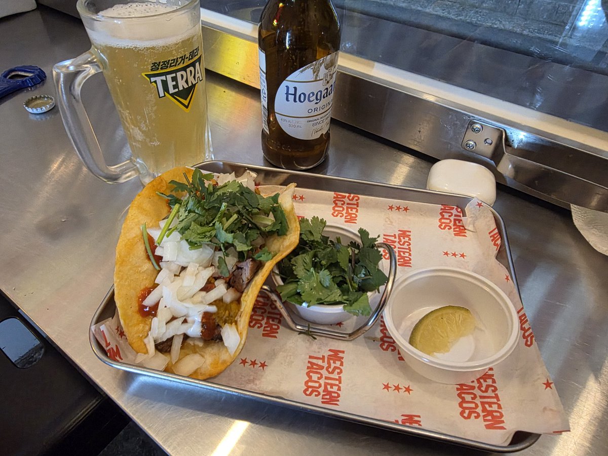 지나가던고래님 tweet media