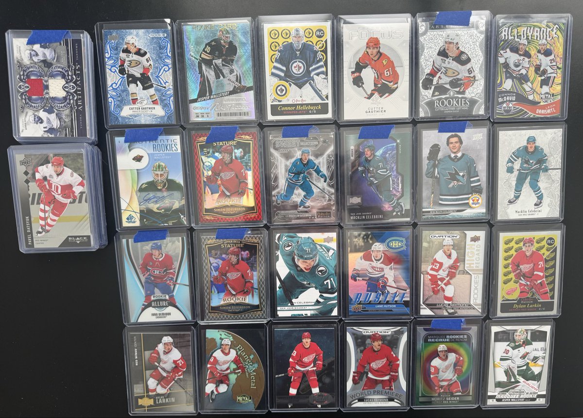 Collect Amazing tweet media