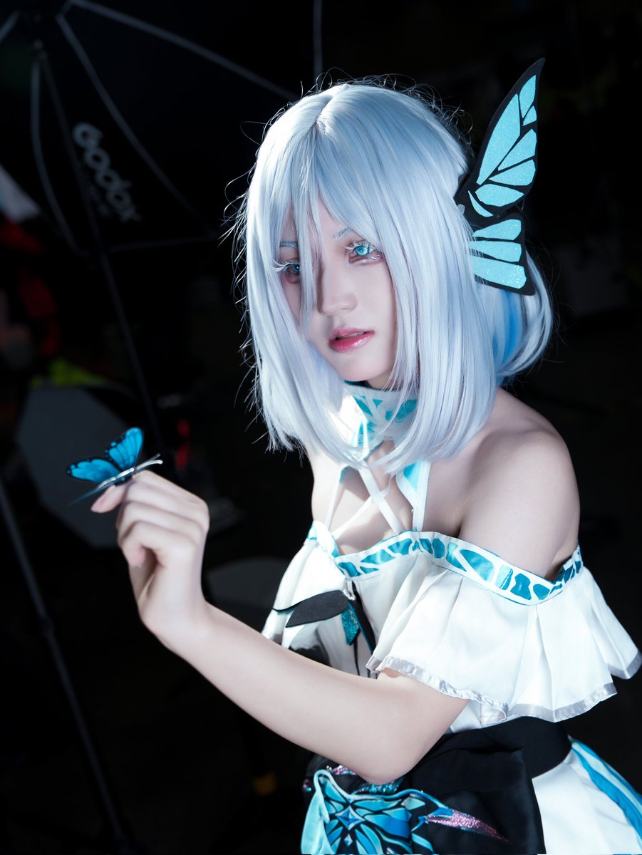 이리(3월 서울코믹 양일-바냐) tweet media