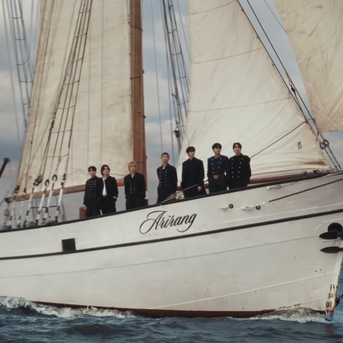 All for Jin tweet media