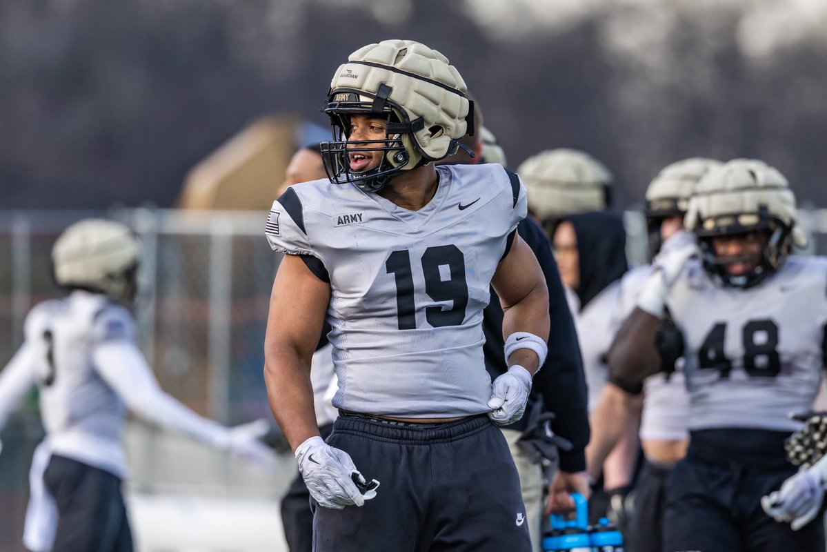 Army Football tweet media