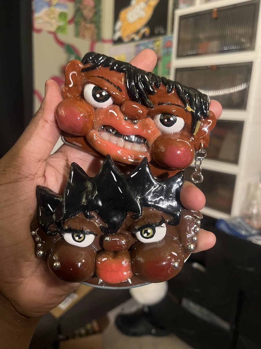 BIGFATSHAWTY tweet media