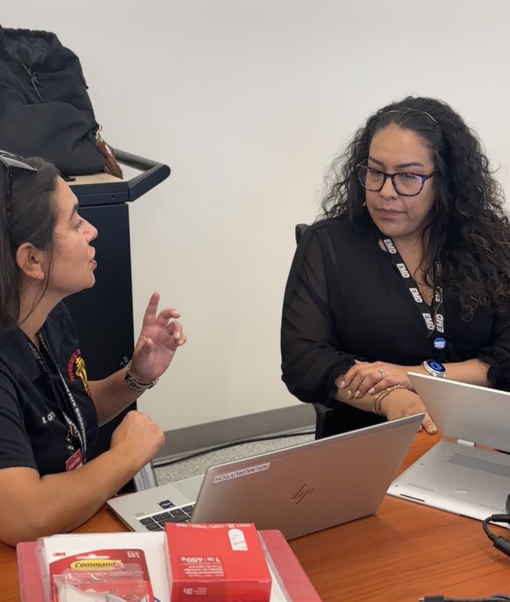 RivCoListos tweet media