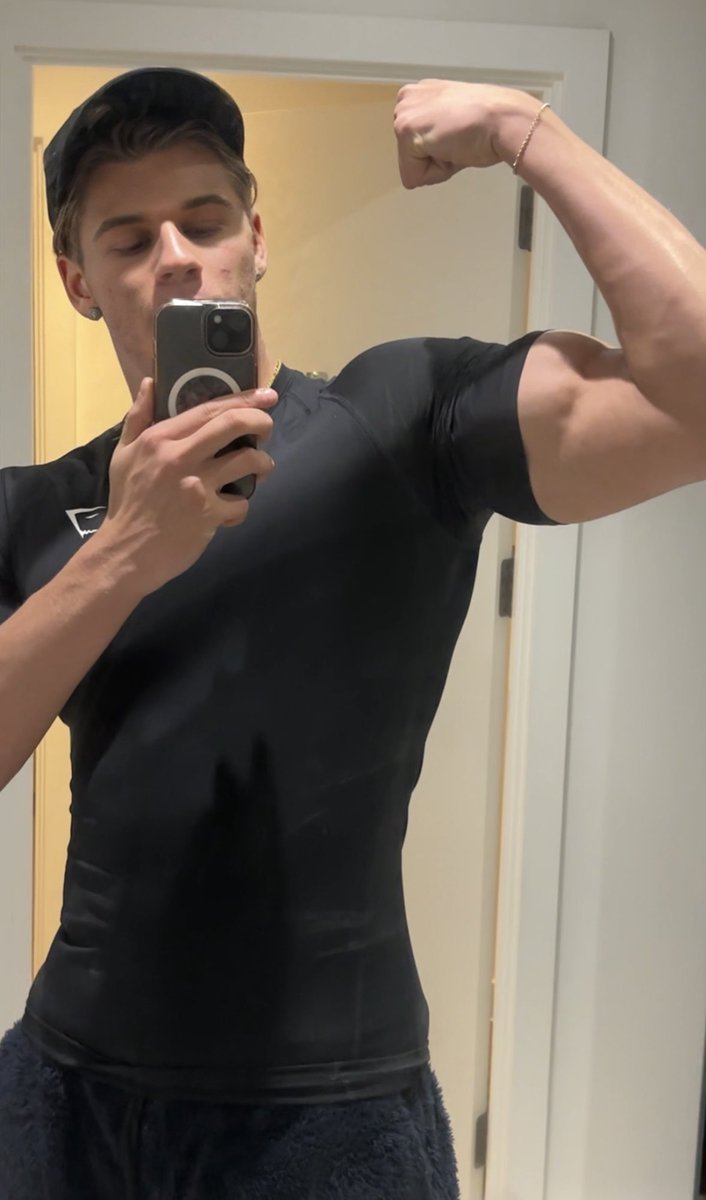 Master Connor tweet media