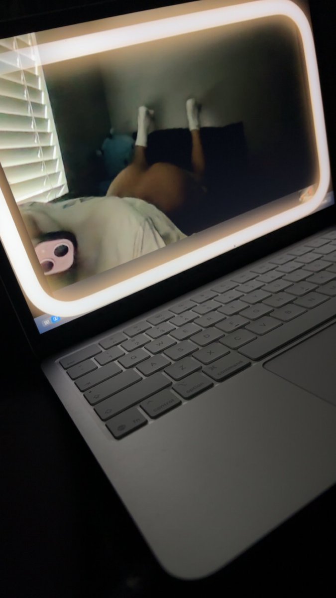 seattle verse tweet media