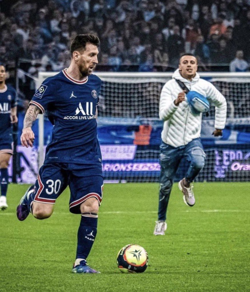 🇻🇮 tweet media