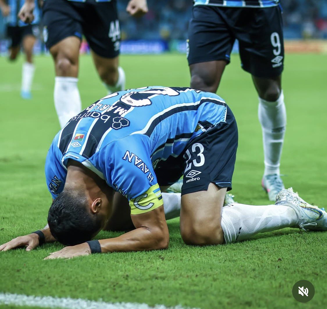 Bah, que tristeza esse lance do Marlon, um baita de um cara, desejamos muita força pra ele e uma boa recuperação. Deus te abençoe, Marlon 🥹🙏🏼💙