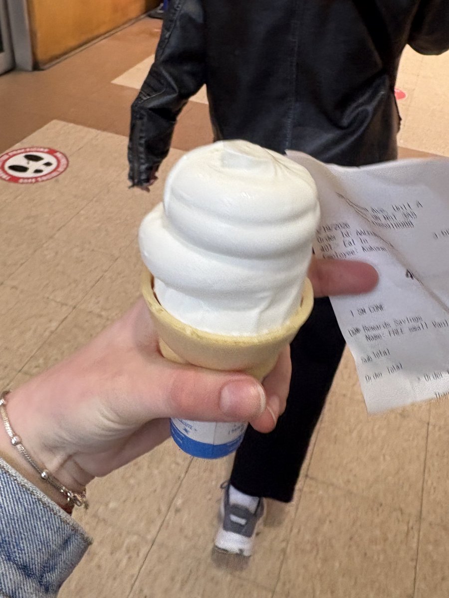 mg :) ☆ tweet media