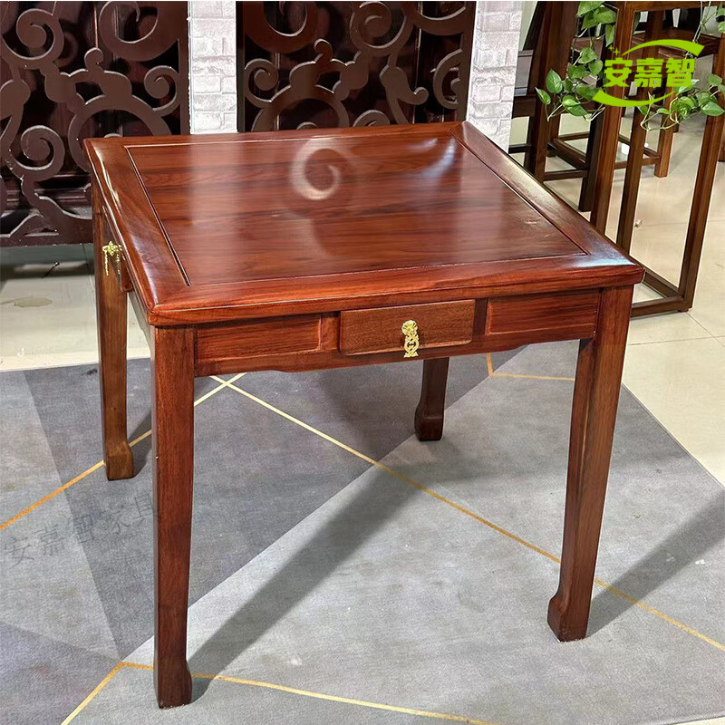 lawrence tweet media