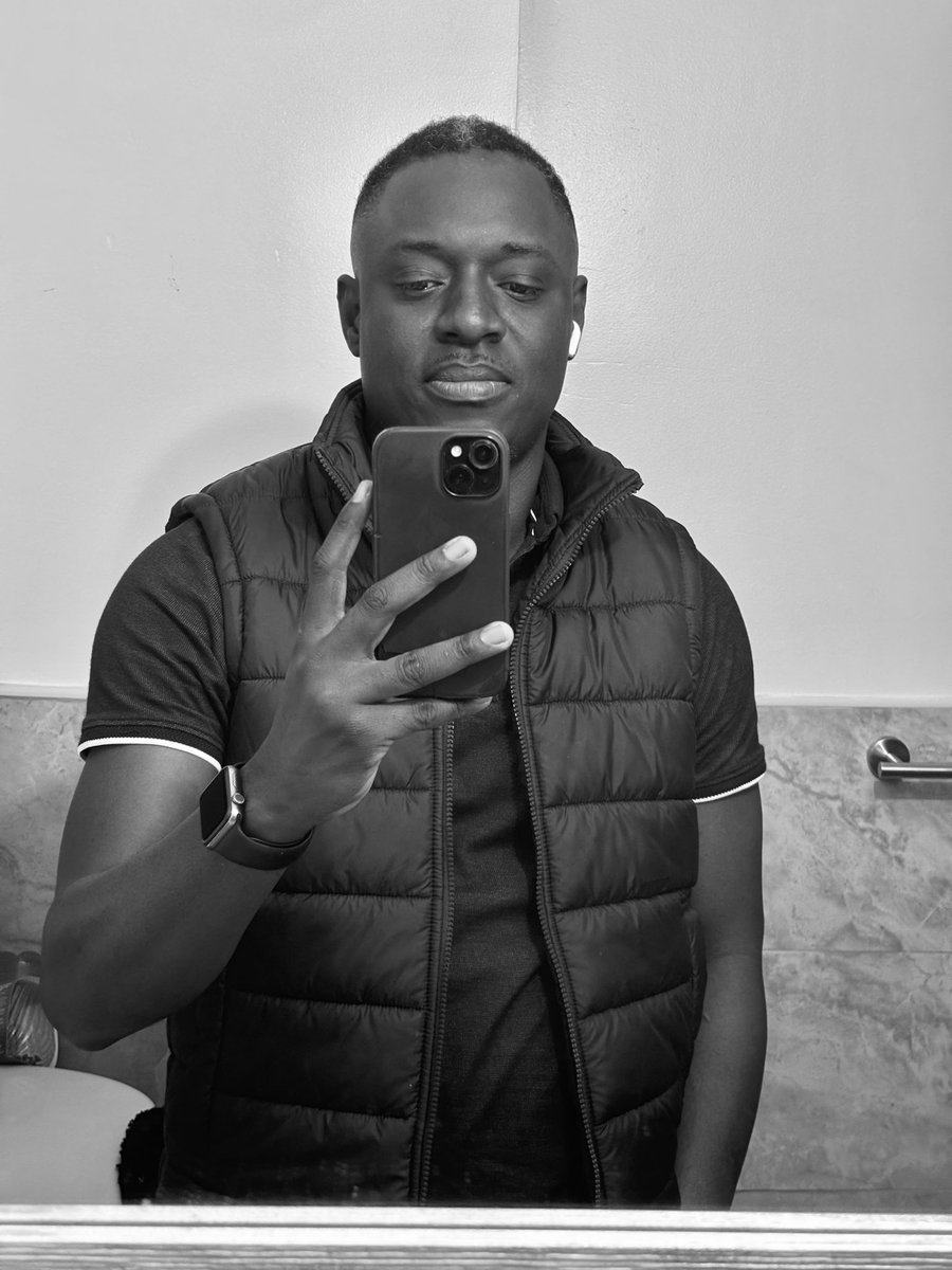 Roi Arthur tweet media