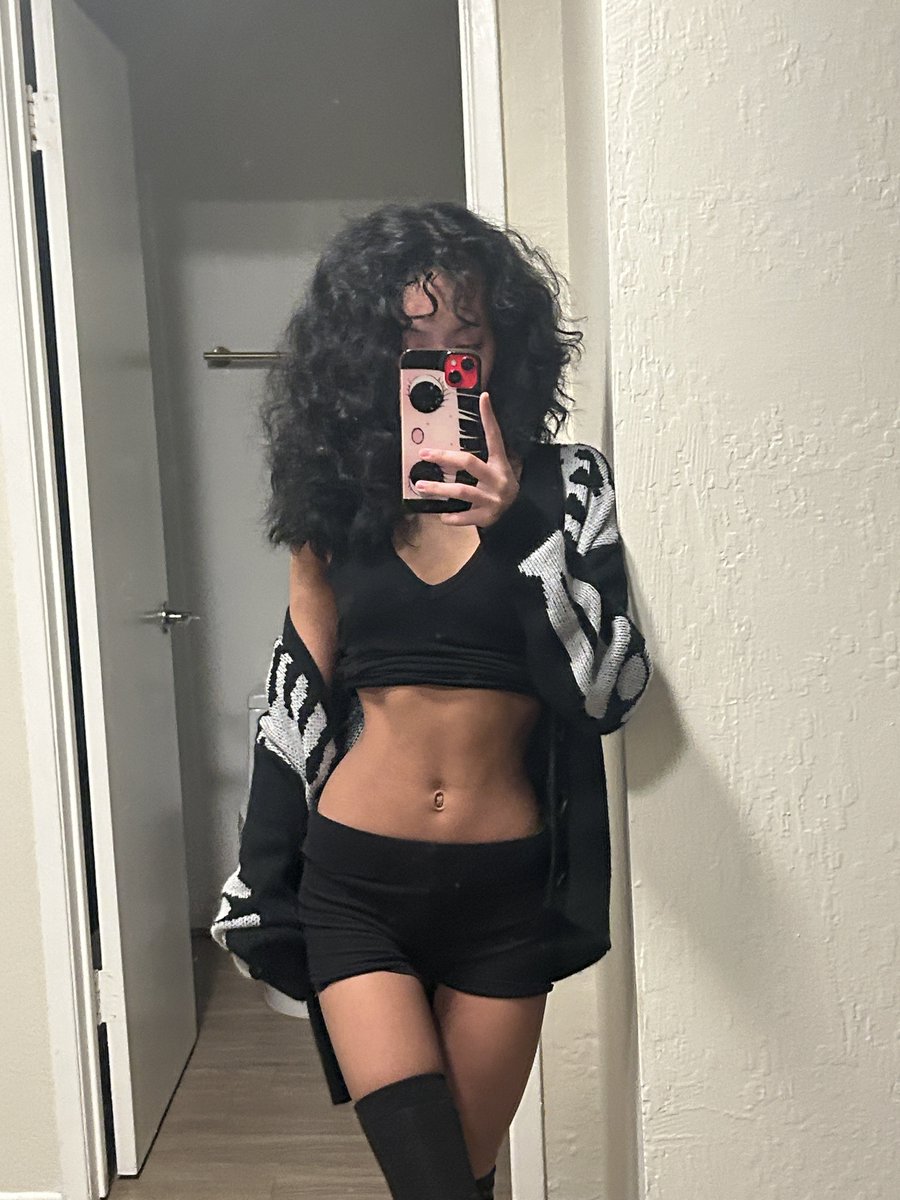 Dara ☆ tweet media