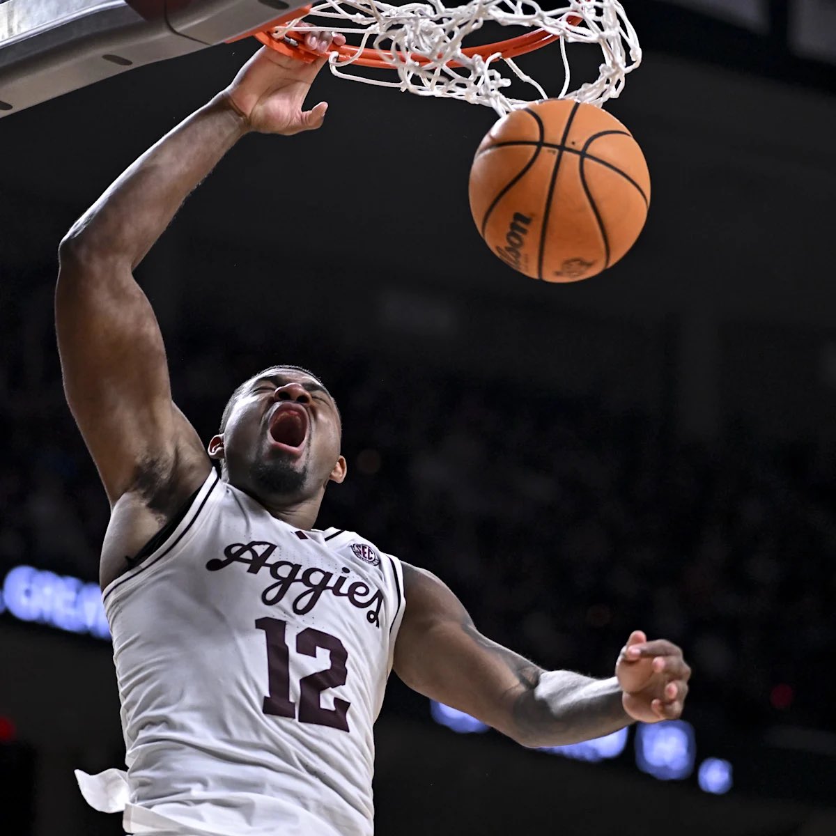 AgKnocks tweet media