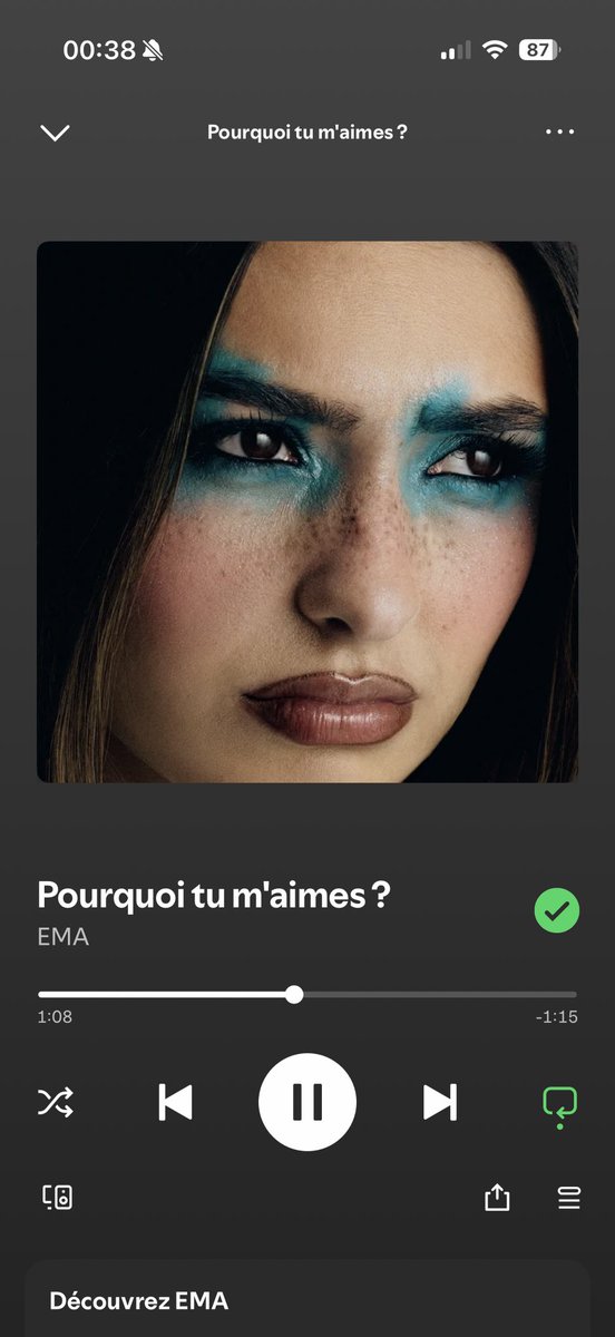 <a href="/thereal_emaa/">ema</a> TU SLAY QUEEEEEENNNNN je suis tellement fan purée c’est incroyable wow