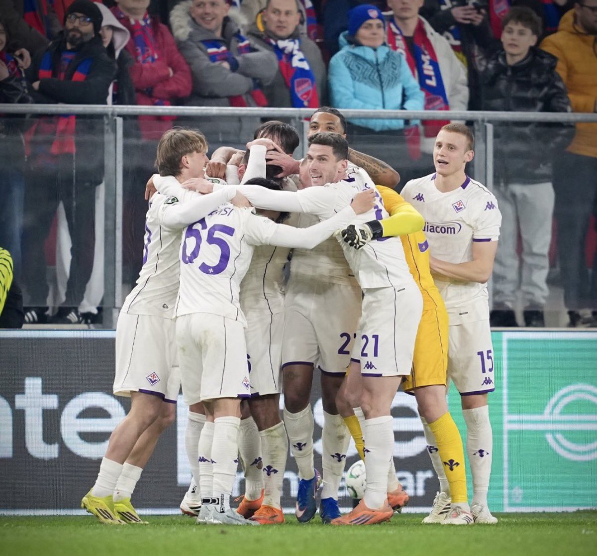 Álvaro Canibe tweet media