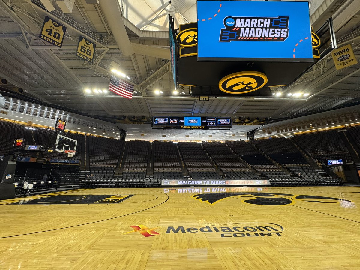 Julia Lopez tweet media