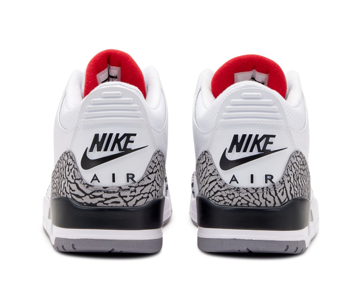 JustFreshKicks tweet media