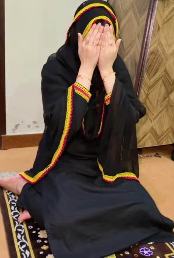 ﷽
السّلام علیکم ورحمتہ اللّٰہ وبرکاتہ
صبح بخیر 🌺
یارب
ہماری زندگیوں کو خوبصورت خوب سیرت
اور خوشگوار بنا دےجس میں دین داری دیانت داری ایمان داری ہو
ہمارا مقصد زندگی، تیری بندگی اور
تیری عبادت ، اور تیری رضا ہو
ہمیں اپنی رضا اور کامل ایمان و یقین
کی دولت نصیب فرما
آمین🤲