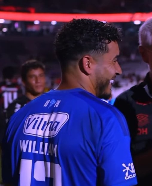 EL MACACO tweet media