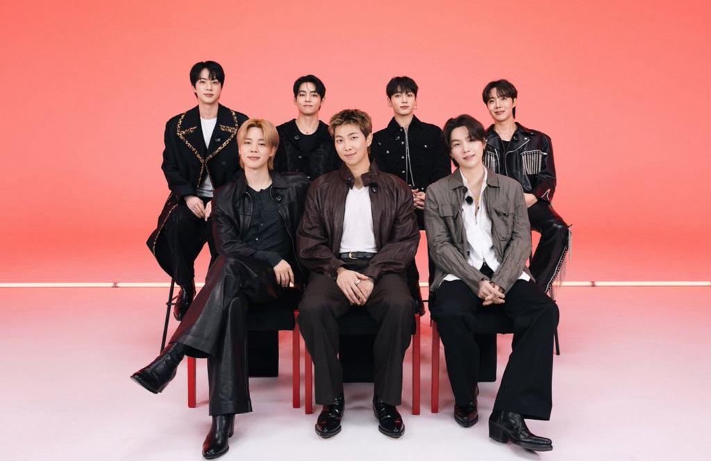 The Wings Of Bangtan ⦿⊝⊜ FAN tweet media