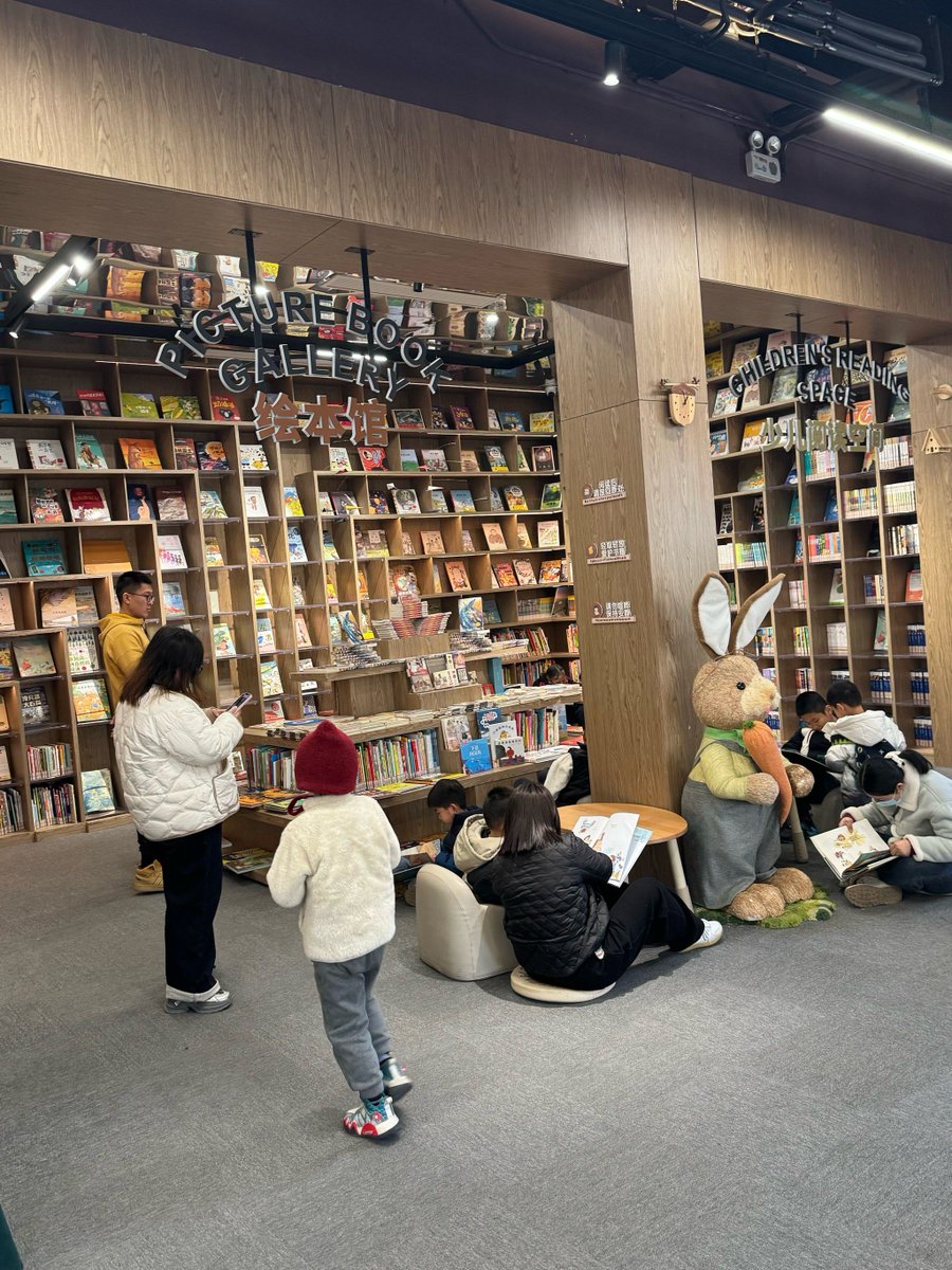 Daniel Lezana Orbego tweet media