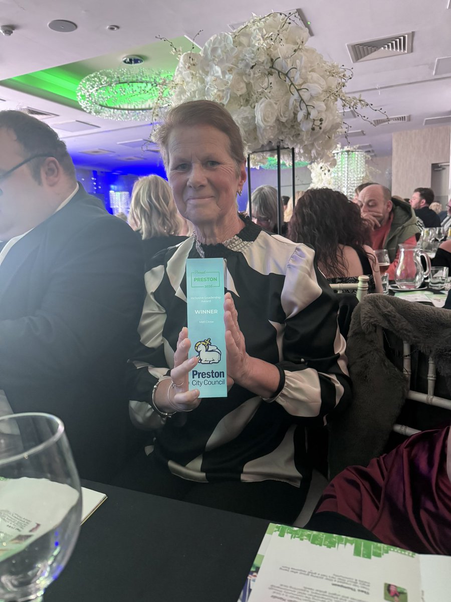 Mel Close tweet media