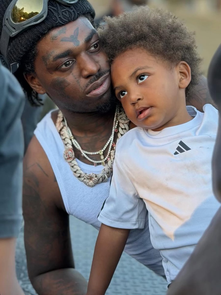 ًWave Checkers tweet media