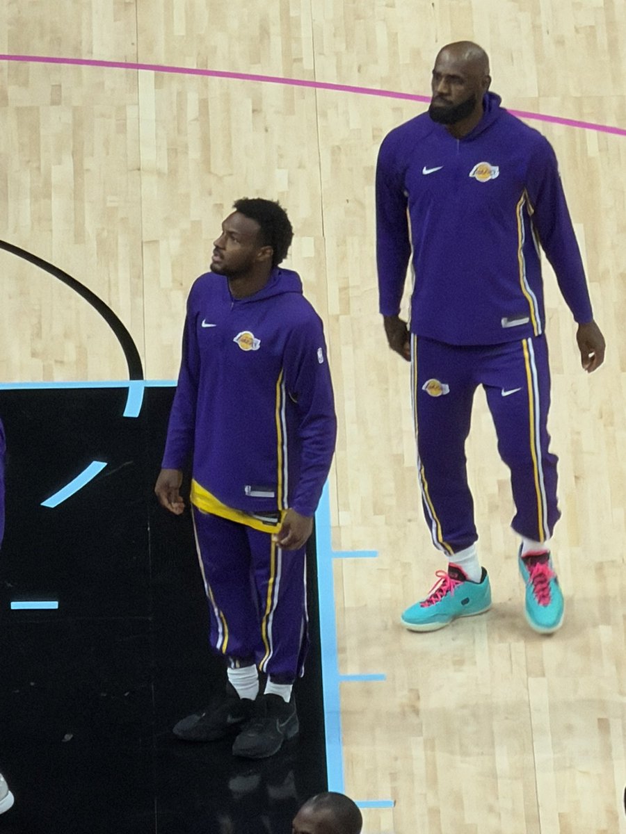 Retro Ready tweet media