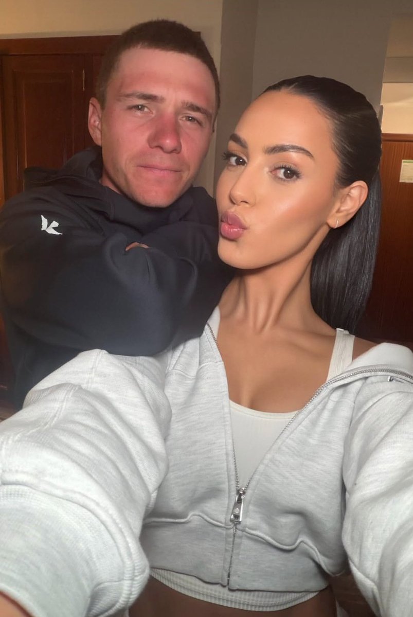 El rabo de podrick tweet media