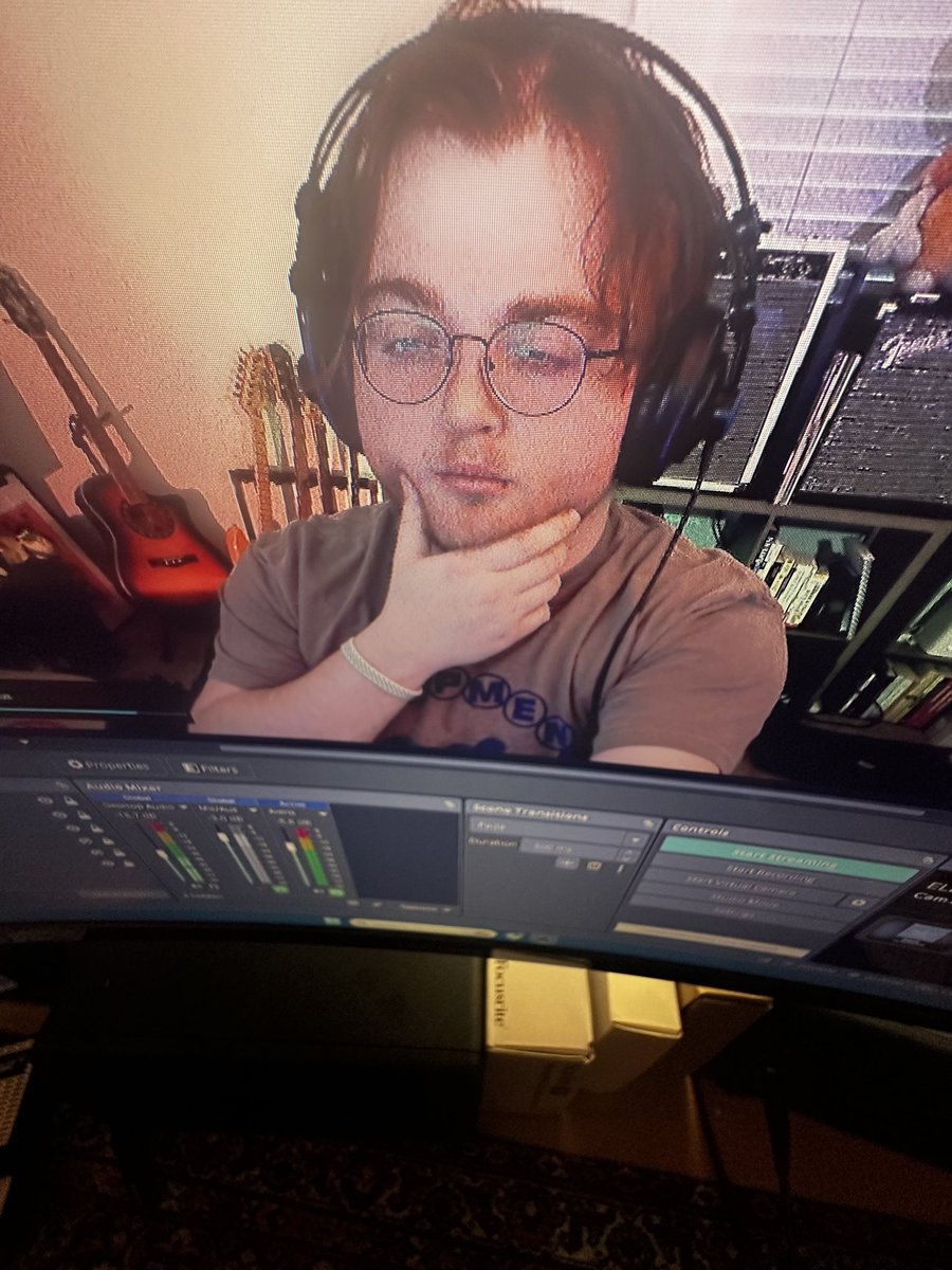 queue without the ueue tweet media