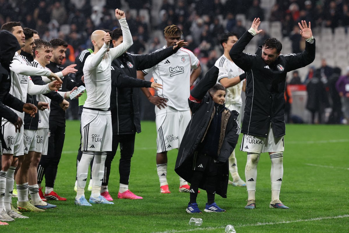 YaRaMaZıM🇹🇷 tweet media