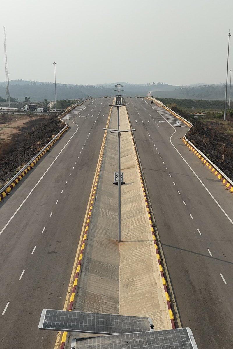 Educated Tailor🎓✂🌍🦅💜 tweet media