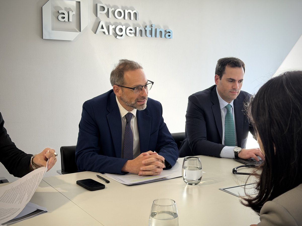 PromArgentina tweet media