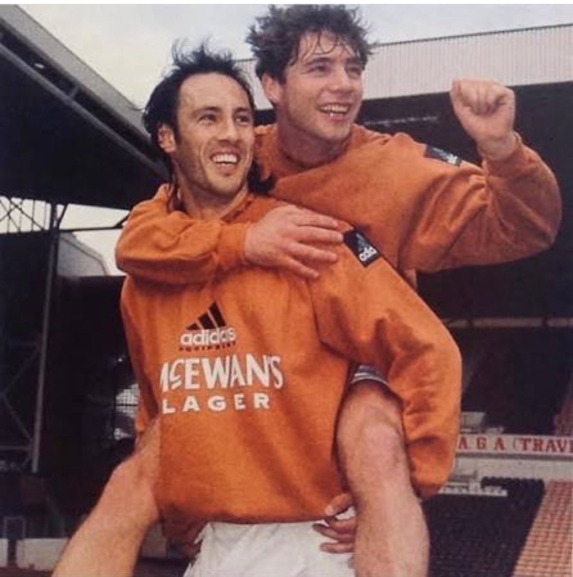 RFC Retro tweet media