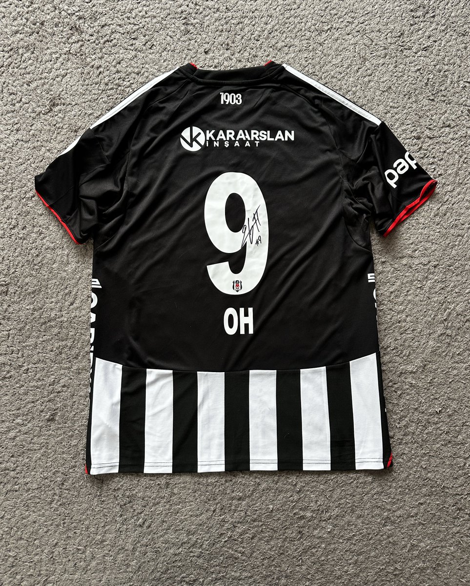 bjkformakoleksiyonu tweet media