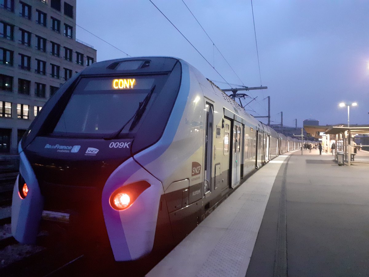 CalaSquad -RER A Love Account tweet media