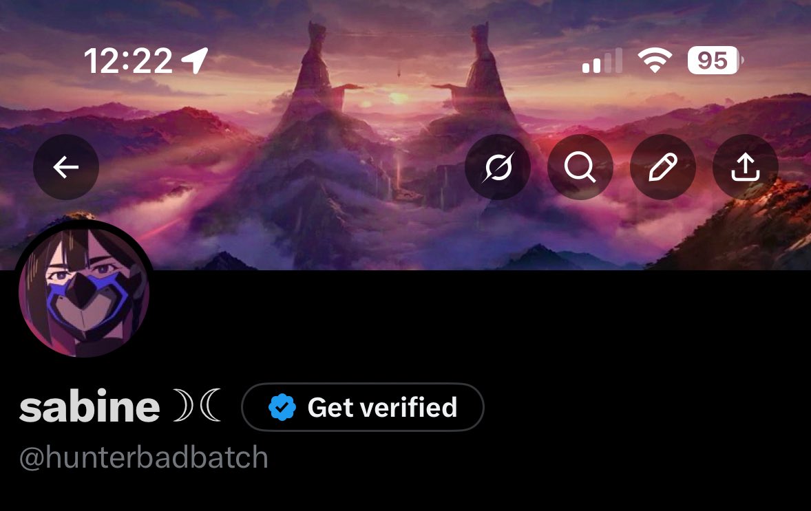 sabine ☽☾ tweet media